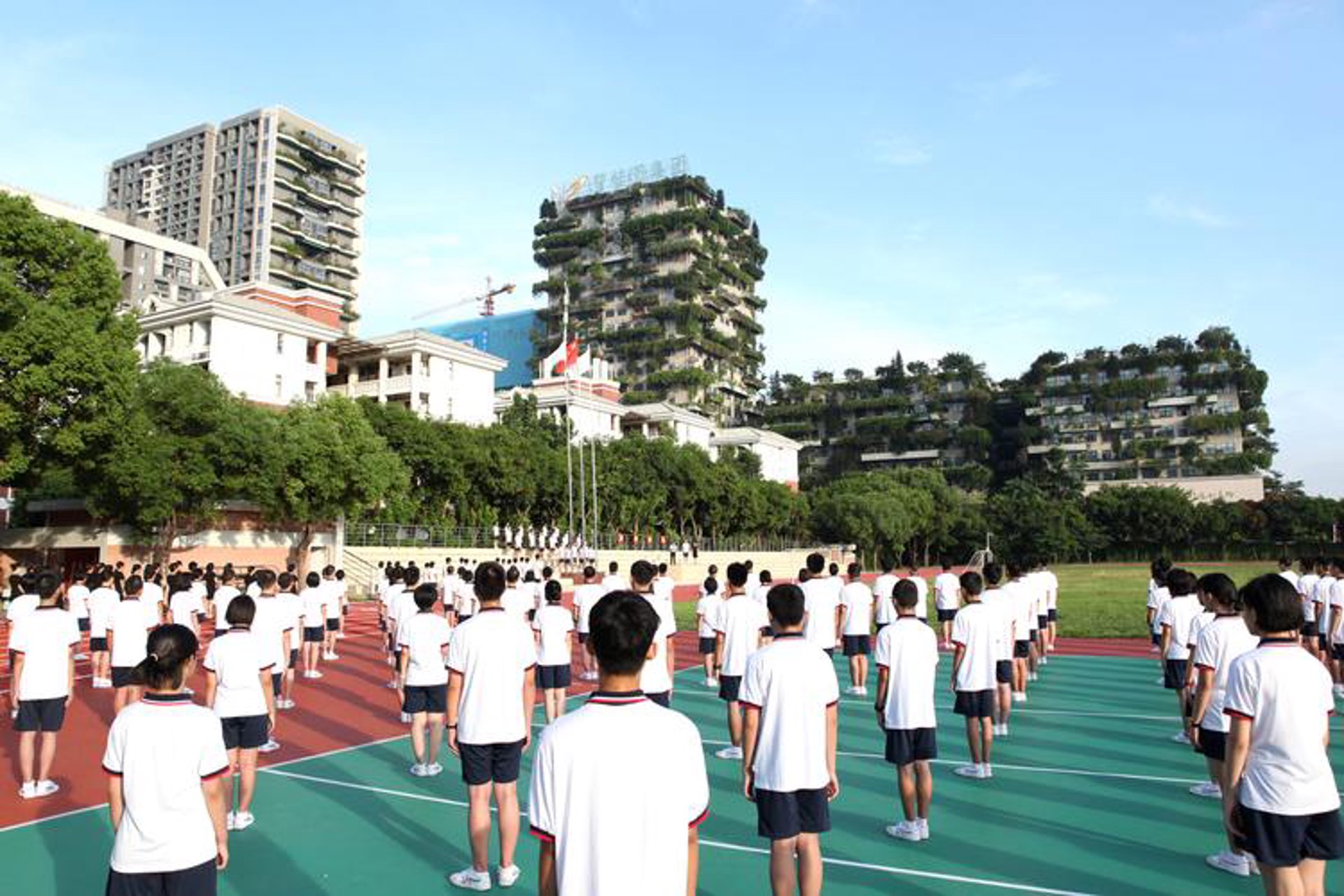 志学鸿途教育
